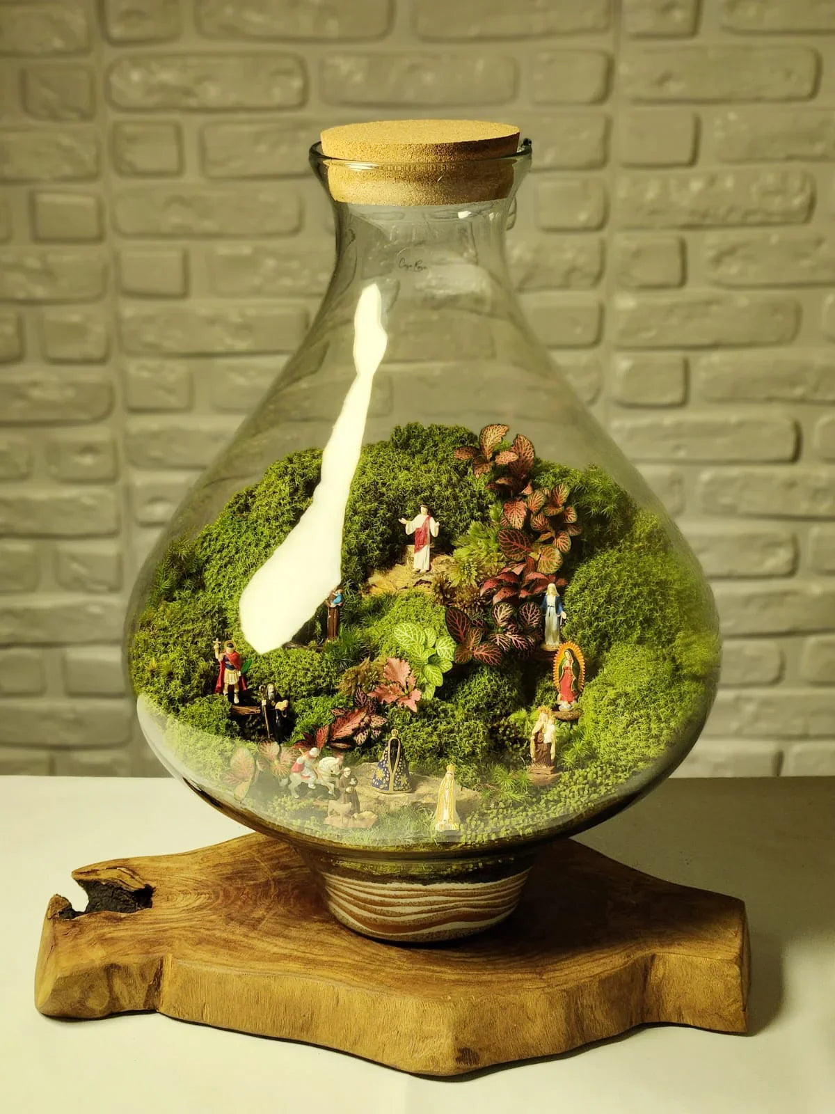 Terrário Santuário | Casa Da Promessa