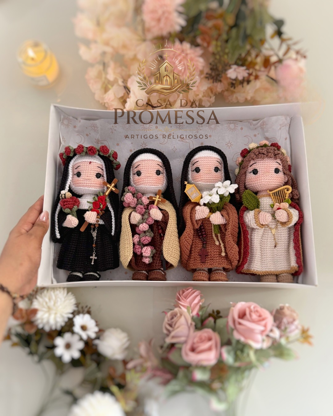 Coleção Santinhas da Fé – Amigurumis Sagrados em Crochê | Santa Arte