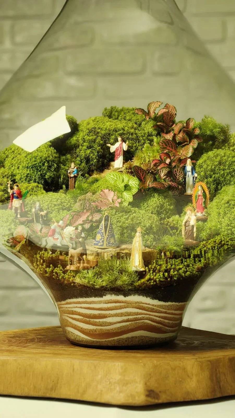 Terrário Santuário | Casa Da Promessa